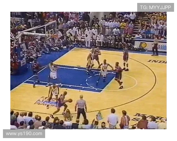 步行者迎战尼克斯展开激烈对决，双方誓言捍卫季后赛席位争夺战即将上演