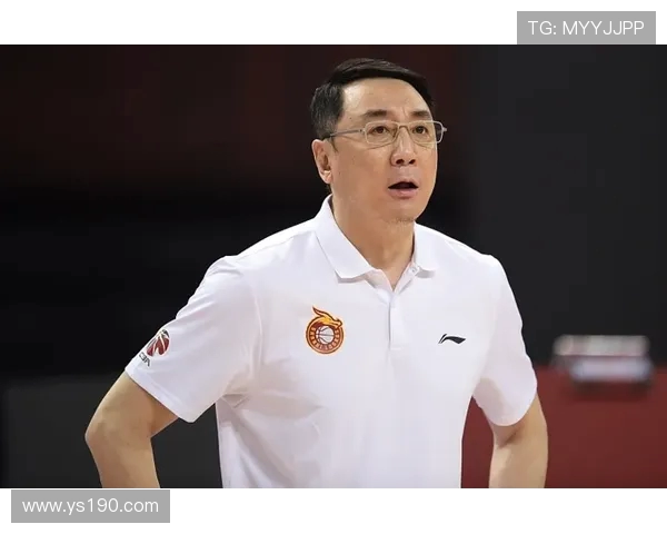 重庆篮球队崛起之路：精英赛背后的奋斗与荣耀