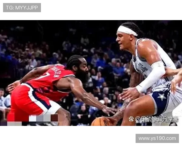 洛杉矶快船迎战劲敌,力争季后赛席位全力以赴挑战强大对手 洛杉矶快船迎战劲敌,力争季后赛席位全力以赴挑战强大对手