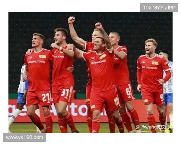 圣保利与柏林联的历史交锋回顾与战绩分析 圣保利与柏林联的历史交锋回顾与战绩分析